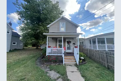 241 Packer Street, Uhrichsville, OH 44683 - Photo 1