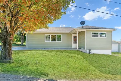 118 Carolina Avenue, East Liverpool, OH 43920 - Photo 1