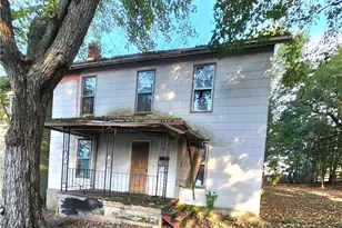 308 N 6th St, Cambridge, OH 43725 - Photo 1