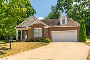 6464 Harness Cir NE, Canton, OH 44721 - Photo 1