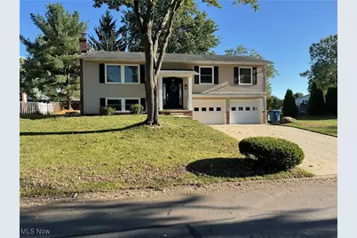 707 Parkview Avenue, Canal Fulton, OH 44614 - Photo 1