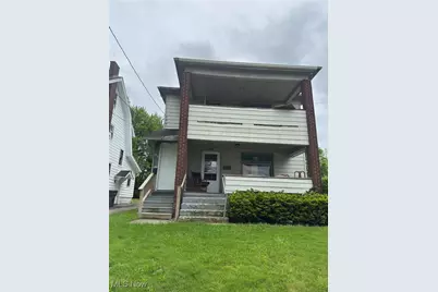 131-133 Ravenwood, Youngstown, OH 44507 - Photo 1