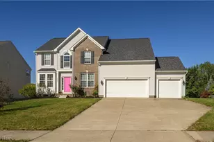 3704 Kenway Blvd, Uniontown, OH 44685 - Photo 1