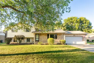 2554 Mary Lou Street NW, Massillon, OH 44646 - Photo 1