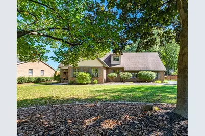 7511 East Parkside Drive, Boardman, OH 44512 - Photo 1