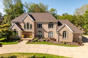 6843 Chillingsworth Cir NW, Canton, OH 44718 - Photo 1