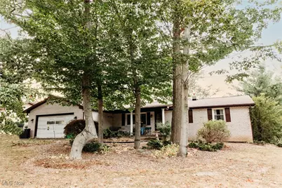 3951 Glenoak Drive NE, Louisville, OH 44641 - Photo 1