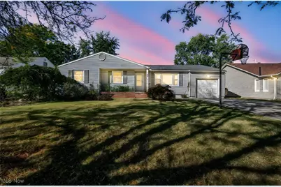 140 Miami Avenue, Elyria, OH 44035 - Photo 1