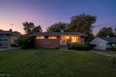 5882 Kings Highway, Parma Heights, OH 44130 - Photo 1