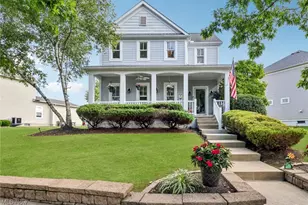 5251 Frederick St, Barberton, OH 44203 - Photo 1