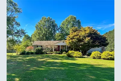 1565 Sodom Hutchings Road NE, Vienna, OH 44473 - Photo 1