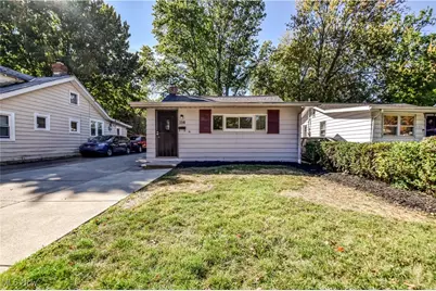 334 E 238th Street, Euclid, OH 44123 - Photo 1