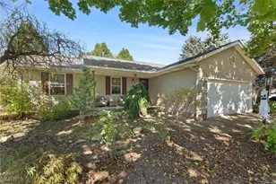 3461 Donegal Dr NE, Canton, OH 44721 - Photo 1