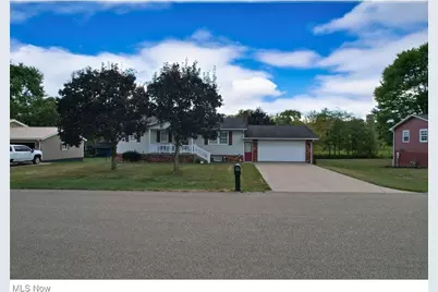 834 Geneva Street SW, Sugarcreek, OH 44681 - Photo 1