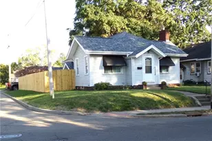 2220 Harrisburg Rd NE, Canton, OH 44705 - Photo 1