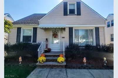 13704 Woodward Boulevard, Garfield Heights, OH 44125 - Photo 1