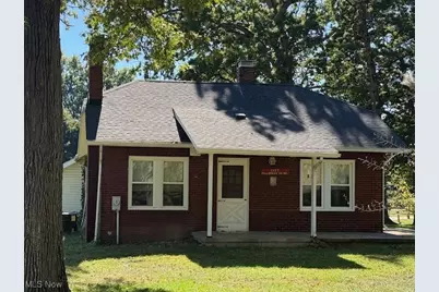 1127 Millbrook Square NE, Bolivar, OH 44612 - Photo 1