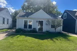 13501 Astor Ave, Loveland, OH 44135 - Photo 1