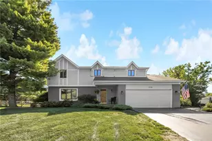 11722 Streamside Dr, Pickerington, OH 43147 - Photo 1