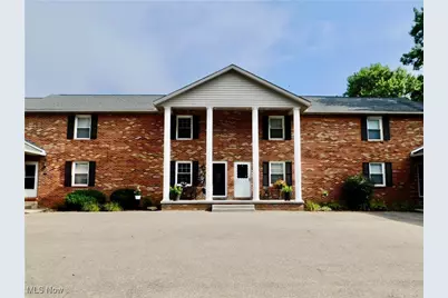 1246 W Maple Street #4A, North Canton, OH 44720 - Photo 1