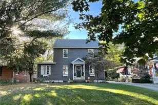 284 Kenilworth Dr, Akron, OH 44313 - Photo 1