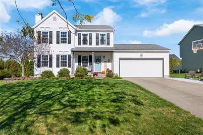 660 Oakcrest Drive, Wadsworth, OH 44281 - Photo 1
