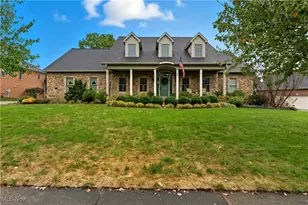 1711 Glenmar Oval SE, Canton, OH 44709 - Photo 1