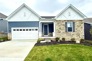 3943 Crst Vw Dr, Green, OH 44685 - Photo 1