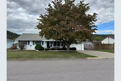 321 N 1st Avenue, Paden City, WV 26159 - Photo 1