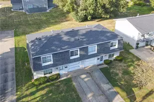 1633-1635 Liberty Dr, Akron, OH 44313 - Photo 1