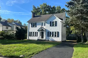 3190 Warrington Rd, Huber Heights, OH 44120 - Photo 1