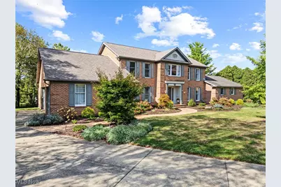 6810 Graystone Circle NW, Canton, OH 44718 - Photo 1