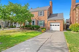 1532 Parkwood Rd, Oakwood, OH 44107 - Photo 1