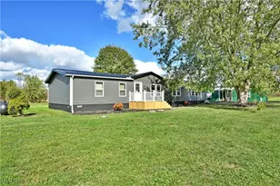 4448 McConnell E Rd, Worthington, OH 44470 - Photo 1