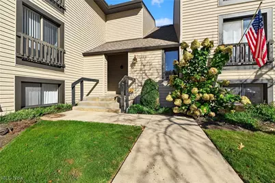 6280 Greenwood Parkway #202, Sagamore Hills, OH 44067 - Photo 1