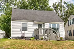 1663 Sunset Ave, Akron, OH 44301 - Photo 1