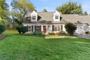 10240 Orchard Hill Ln, Twinsburg, OH 44087 - Photo 1