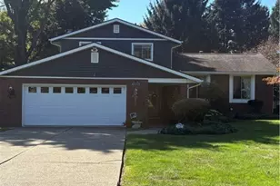 500 Heatherwood St SW, North Canton, OH 44720 - Photo 1