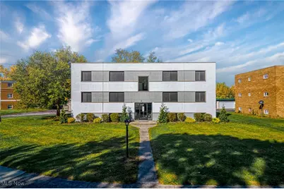 1673 Southbend Drive #6, Rocky River, OH 44116 - Photo 1