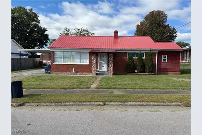 2102 Nora Street, Parkersburg, WV 26101 - Photo 1