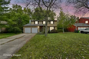 2684 Serra Vista Dr, Stow, OH 44224 - Photo 1