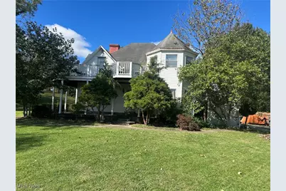 321 Muskingum Drive, Marietta, OH 45750 - Photo 1