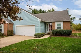 2155 Abbey Rd, Akron, OH 44312 - Photo 1