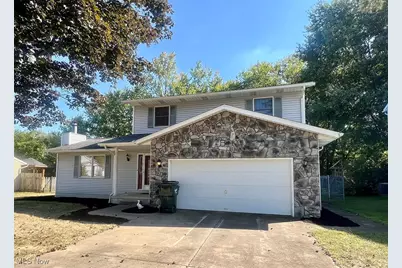 1725 Auburn Avenue NW, Massillon, OH 44647 - Photo 1