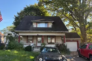 237 Helen Ave, Akron, OH 44310 - Photo 1