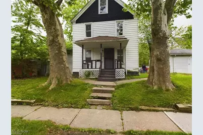 329 E 161st Street, Loveland, OH 44110 - Photo 1