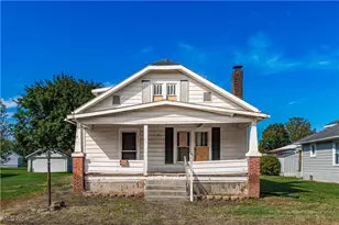 3945 Roberts Addition Rd, Zanesville, OH 43701 - Photo 1