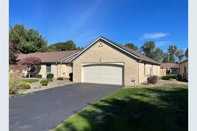 820 Southwestern Run, Poland, OH 44514 - Photo 1