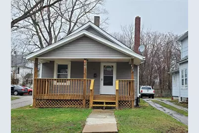 623 W 57th Street, Ashtabula, OH 44004 - Photo 1