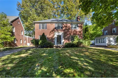 1375 Jefferson Avenue, Akron, OH 44313 - Photo 1